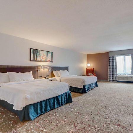 Hilton Garden Inn Indianapolis Northwest Экстерьер фото