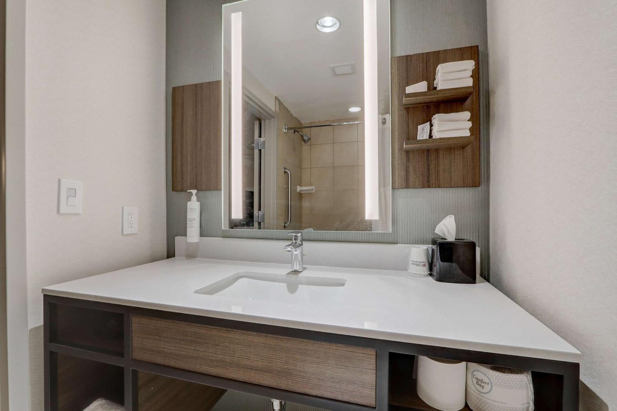 Hilton Garden Inn Indianapolis Northwest Экстерьер фото