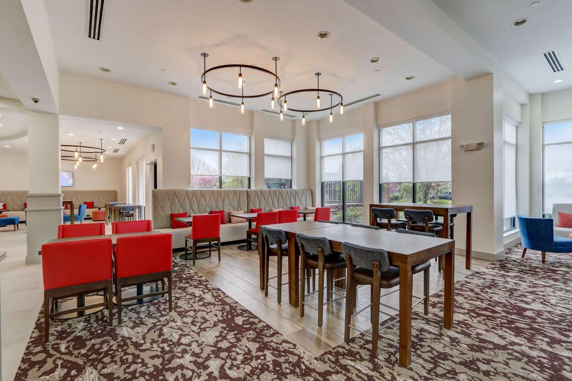 Hilton Garden Inn Indianapolis Northwest Экстерьер фото